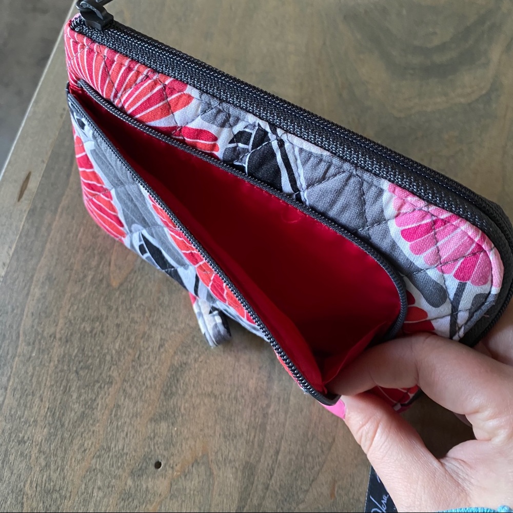 Vera Bradley Retired Cherry Blossom Wristlet - Picture 3 of 5